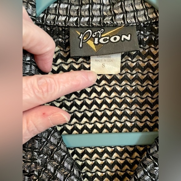 🌟HP🌟SILVER METALLIC OPEN KNIT CHAIN LOOK Vintage Pop Icon Mens Shirt Concert - Picture 8 of 12